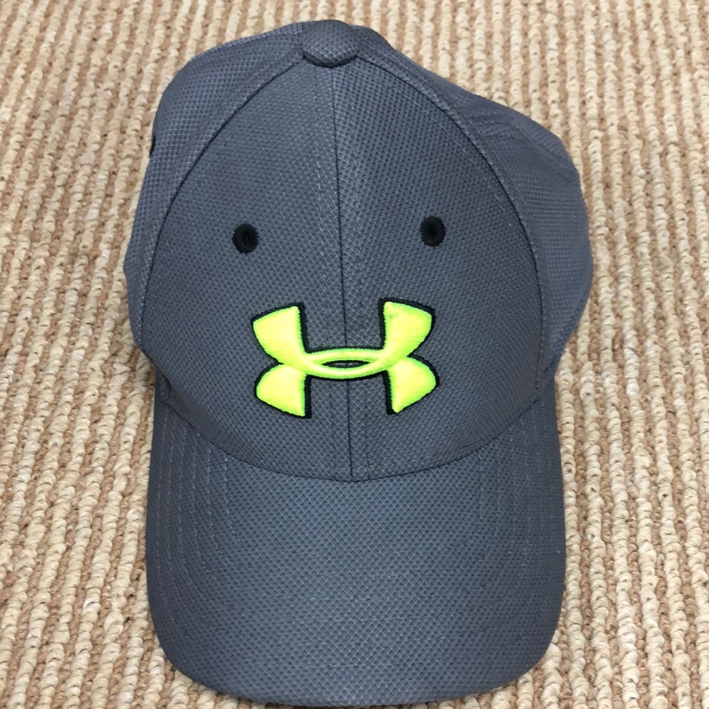 UA toddler hat